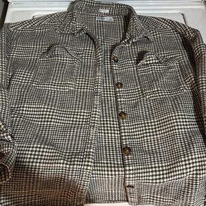 Hollister boyfriend flannel, size large